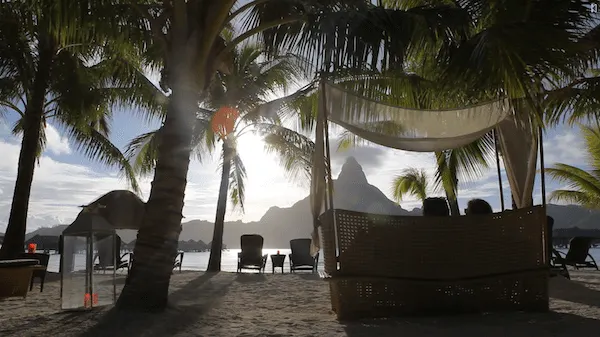 Bora Bora Honeymoon lounge 