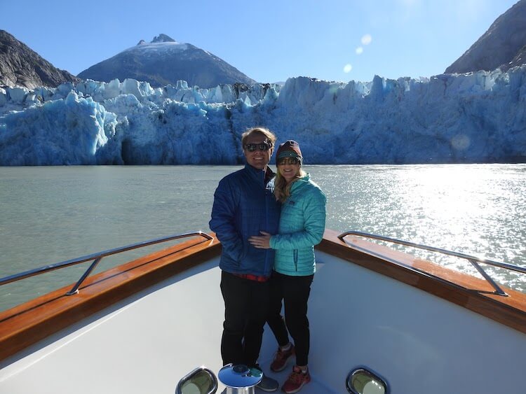 honeymoon couple on cruise