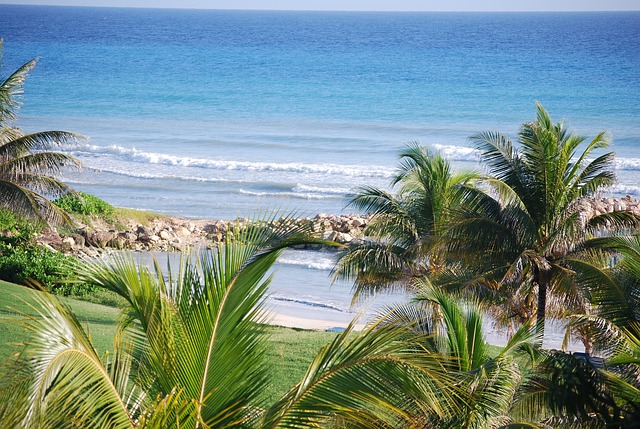 Jamaica honeymoon beach