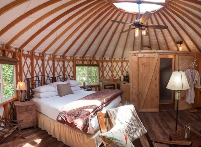 Hocking Hills Romantic Honeymoon Yurt