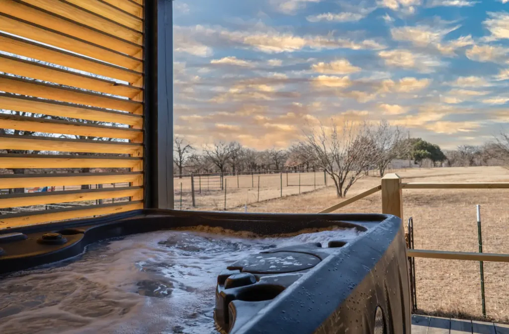 cabin hot tub with views 
