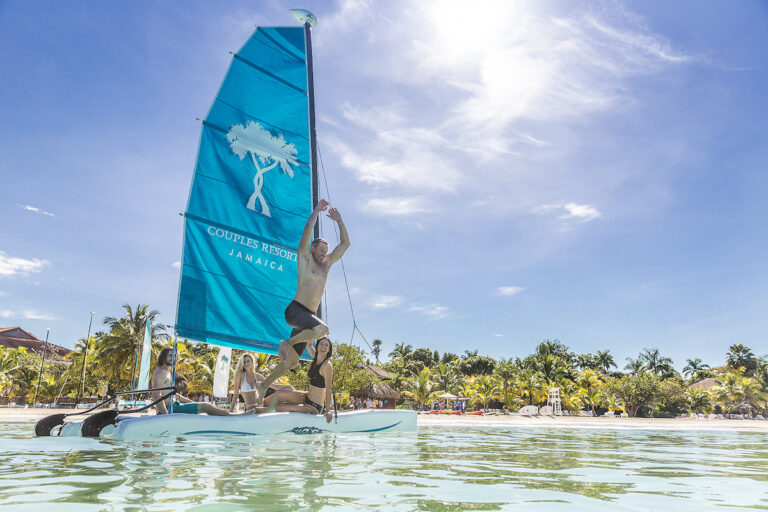 25 Best All-Inclusive Honeymoon Packages & Resorts in 2024