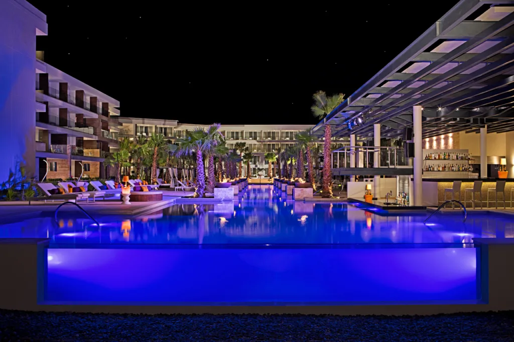 Breathless Riviera Cancun Freestyle Pool at night