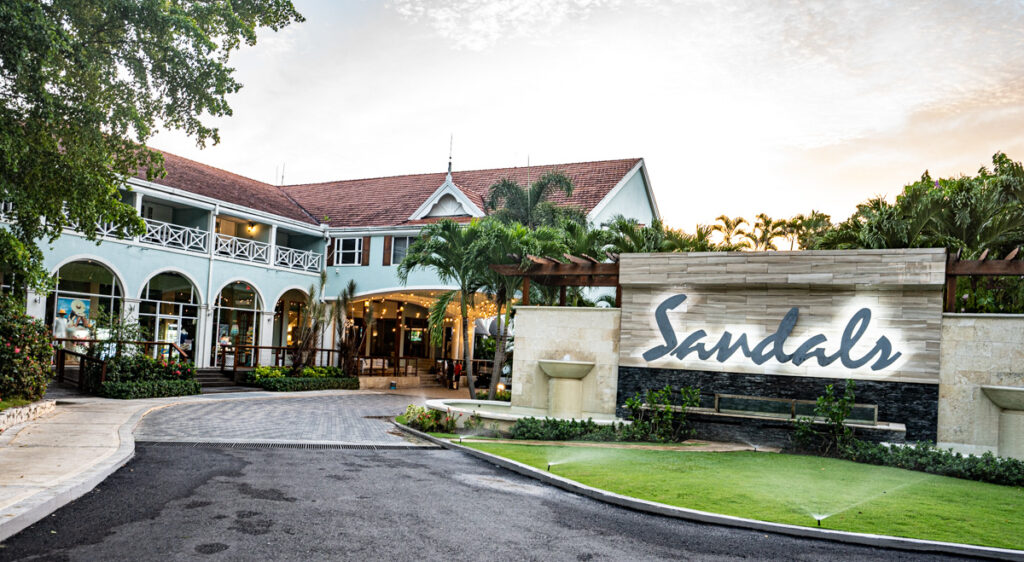 Sandals Ochi Beach All Inclusive Resort - Couples Only, Ocho Rios, Jamaica  - Booking.com
